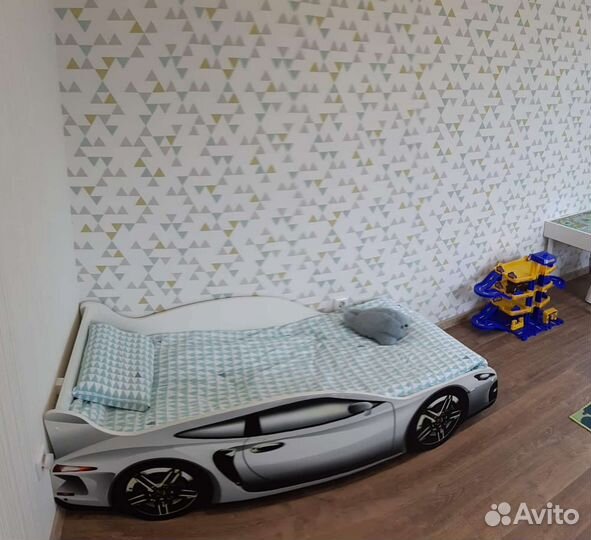 Кровать машинка, с матрасиком из IKEA