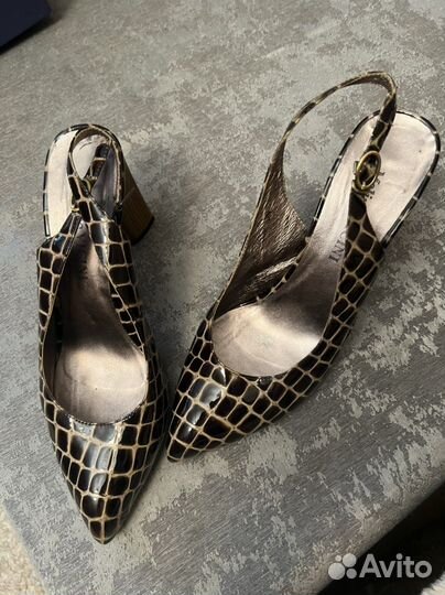 Босоножки женские 39 размер
