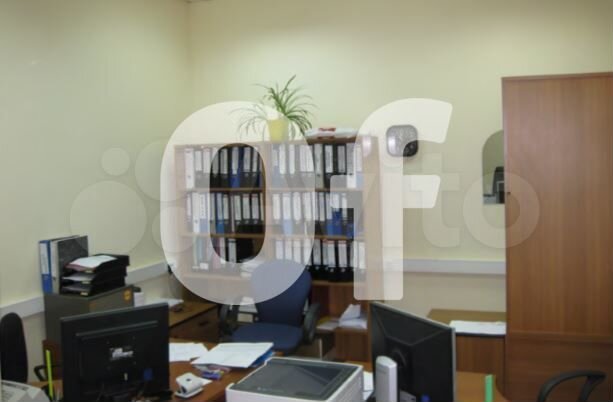 Сдам офисное помещение, 305 м²
