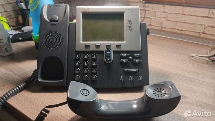 Стационарный телефон Cisco 7942G