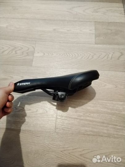 Велосипедное седло stern