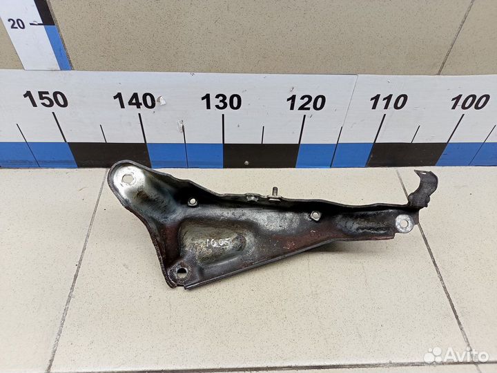 Кронштейн (сопут. товар) Avensis II 2003-2008