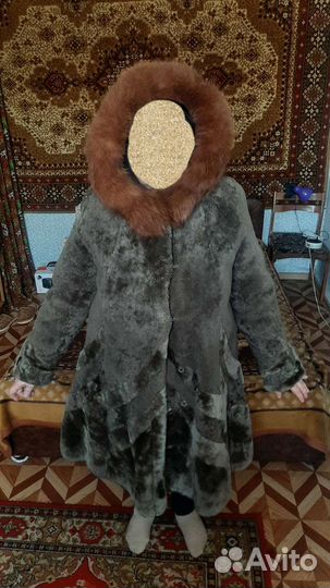Шуба мутоновая с капюшоном