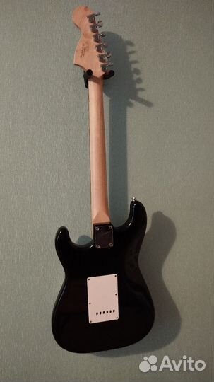 Электрогитара Fender Squier Stratocaster affinity