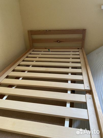 Кровать икеа 90*200 деревянная