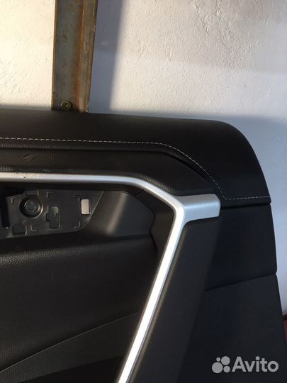 Дверная карта задняя левая тойота рав 4