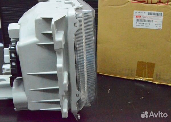 Фара Передняя Левая Isuzu NPR75 Оригинал Звоните