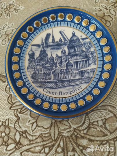 Тарелка настенная керамика