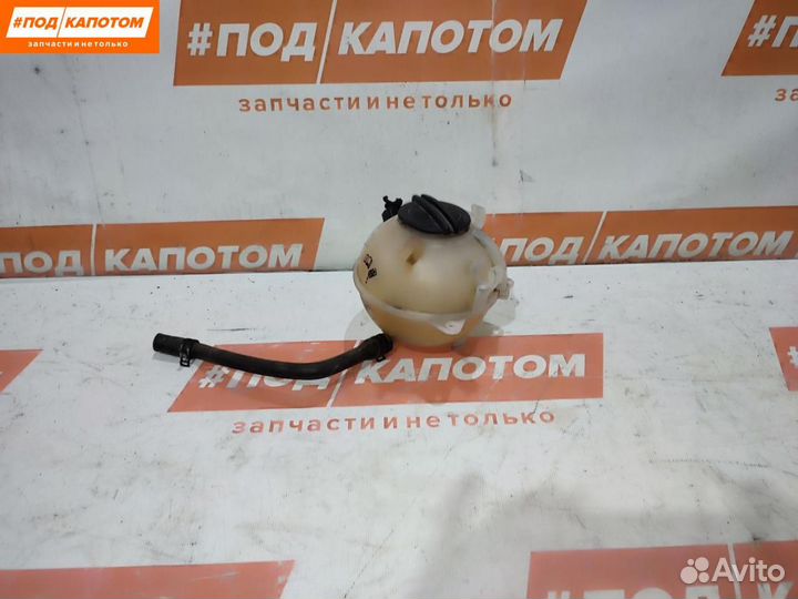 Бачок расширительный Volkswagen Tiguan 2010