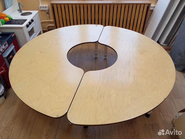Детский стол круглый
