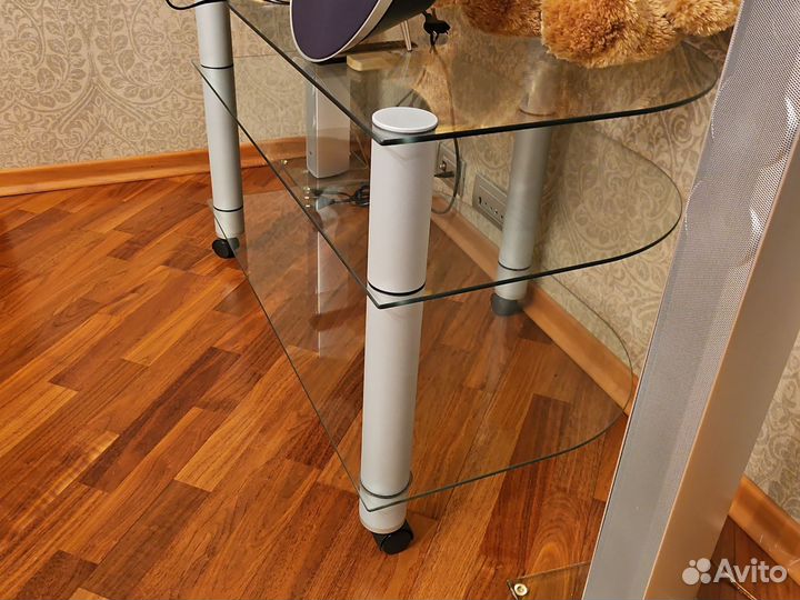 Тумба под телевизор