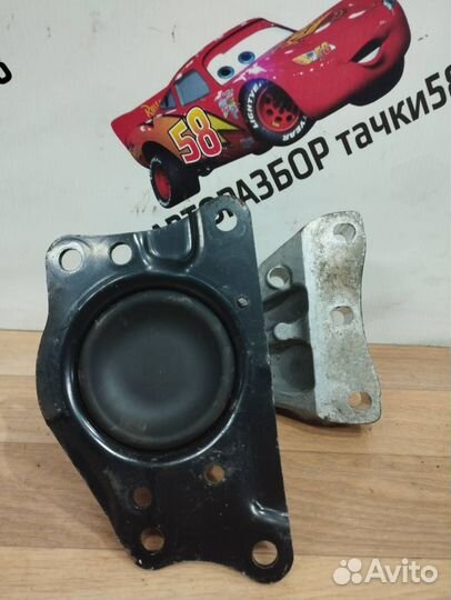 Опора подушка двигателя Volkswagen Polo 5 2011