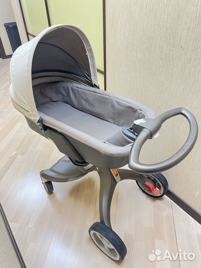 Коляска Stokke