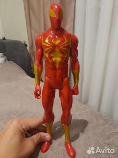 Фигурка Железного человека паука от Marvel