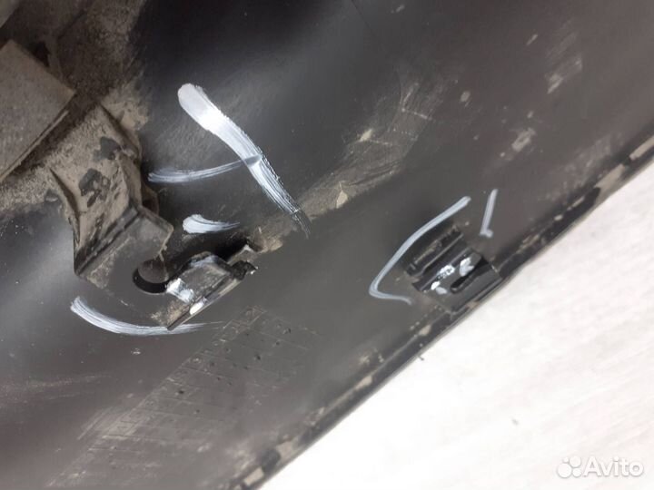 Накладка двери задней правой Hyundai Creta