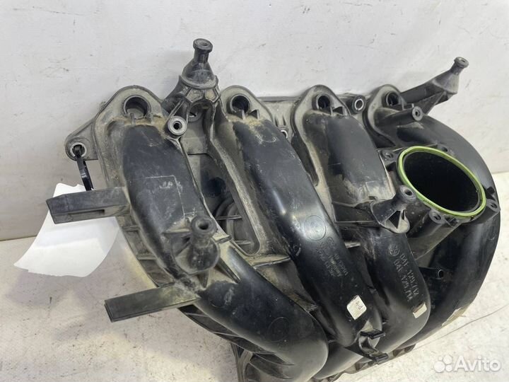 Коллектор впускной Skoda Octavia A7 2012