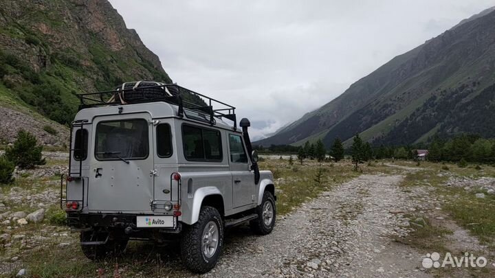 Land Rover Defender 2.5 МТ, 2004, 266 500 км