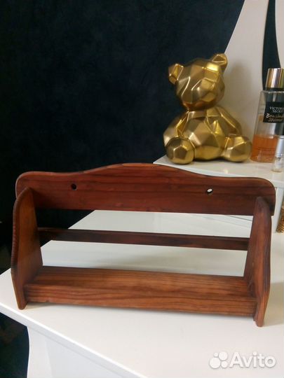 Полка для приправ или эфирных масел