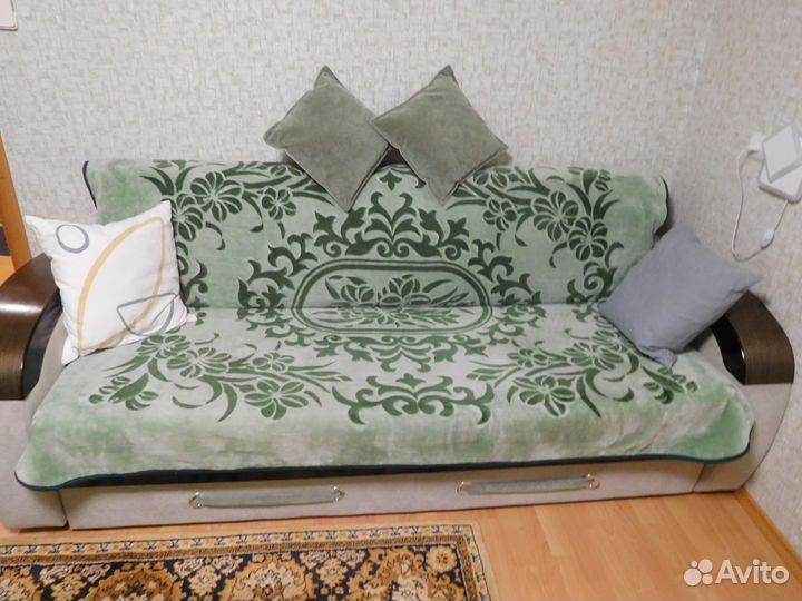 Диван и кресло в отличном состоянии