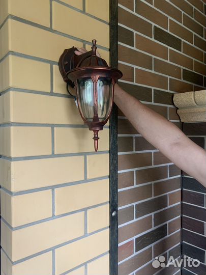 Светильник уличный настенный