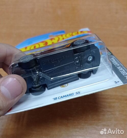 Hot Wheels 18 Camaro SS sth