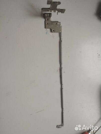 Петля левая dell 3521