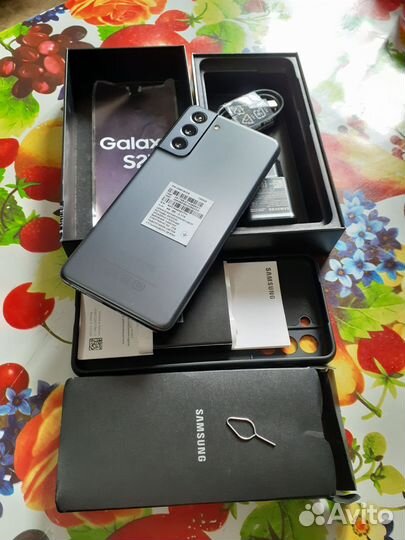 Samsung Galaxy S21 5G, 8/128 ГБ