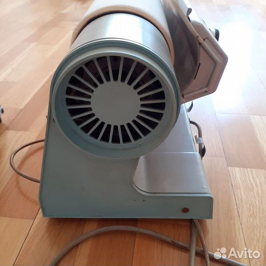 Гладильный каток. Гладильная машина Калинка