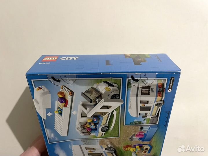 Lego City 60283 Holiday Camper Van