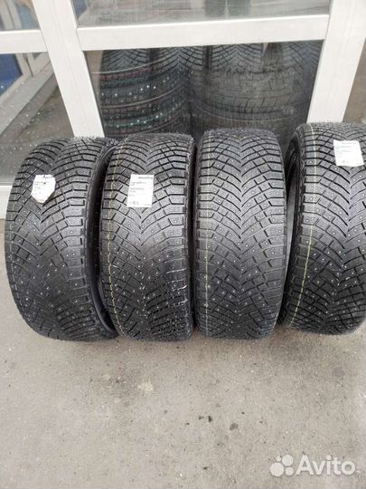 Michelin X-Ice North 4 SUV 285/45 R22 114T