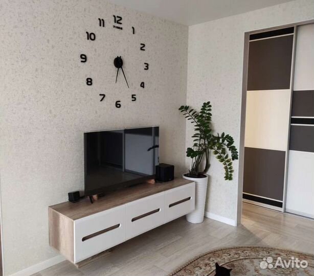 Часы настенные