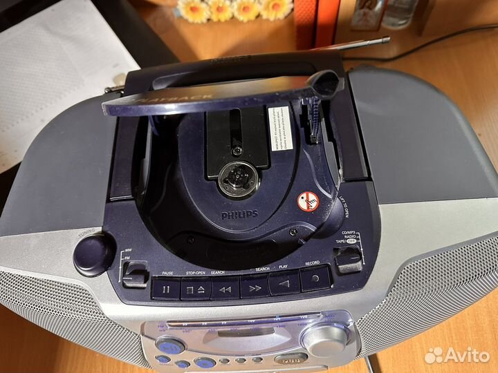 Магнитофон philips