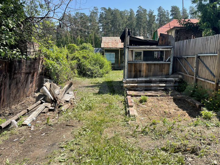 Дача 20 м² на участке 7 сот.