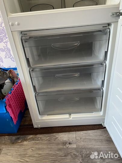 Холодильник атлант бу