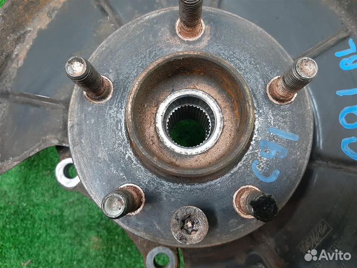 Кулак задний левый Ford Kuga CBV 2011