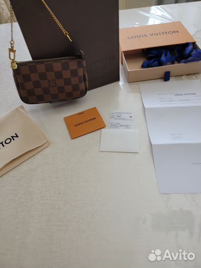 Клатч Louis Vuitton Mini Pochette оригинал