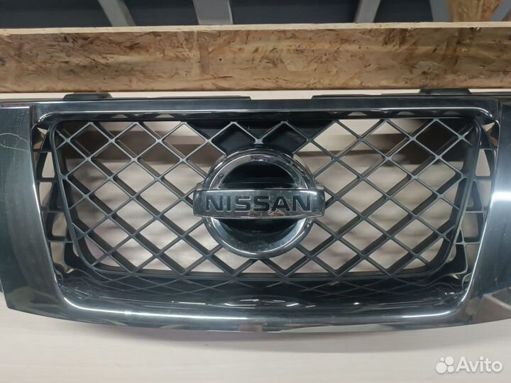 Решетка радиатора Nissan Патфайндер R51 623105X12C