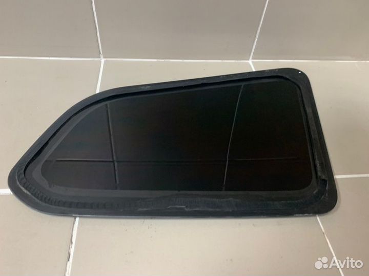 Стекло заднее левое Renault Duster 2 (Hjd) 2 1.3