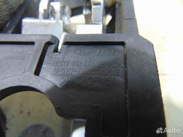 Ручка двери внутренняя левая для Hyundai Solaris 1