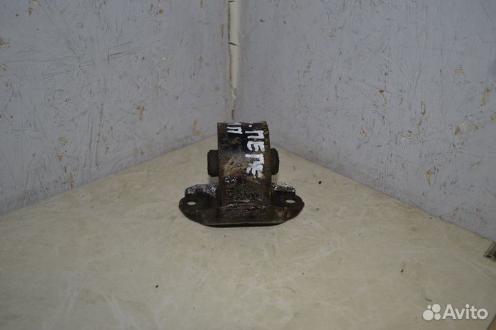 Подушка МКПП передняя Kia Ceed (ED)