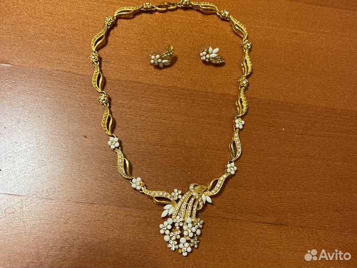 Ожерелье плюс серьги