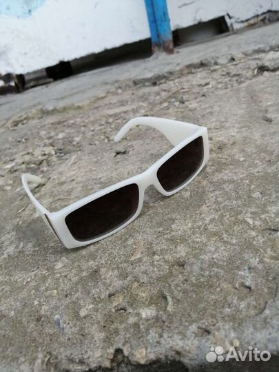 Солнцезащитные очки женские