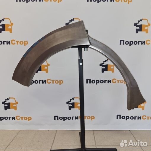 Кузовная арка левого крыла Nissan Patrol Y61