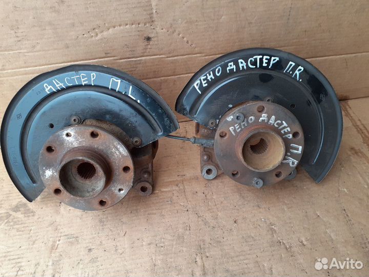 Кулак поворотный передний правый Рено Дастер кпп