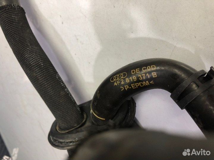 Патрубок печки Audi A6 C6 AUK 2005