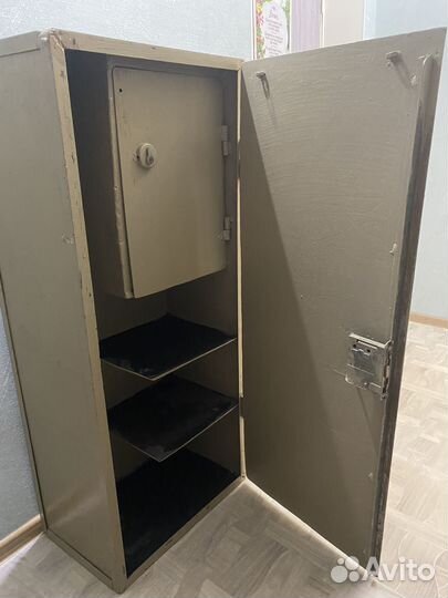 Оружейный сейф