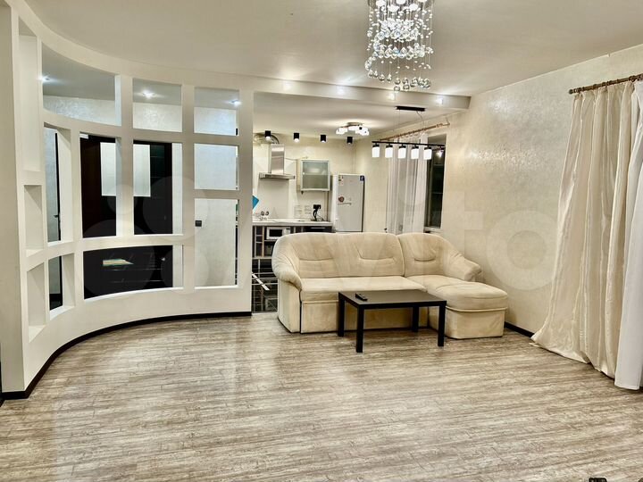 2-к. квартира, 76 м², 6/14 эт.