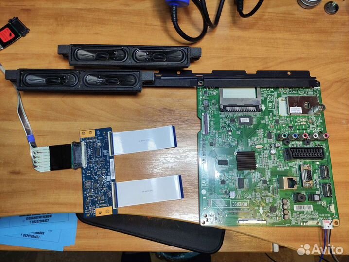 Телевизор LG 42LS560T разбор