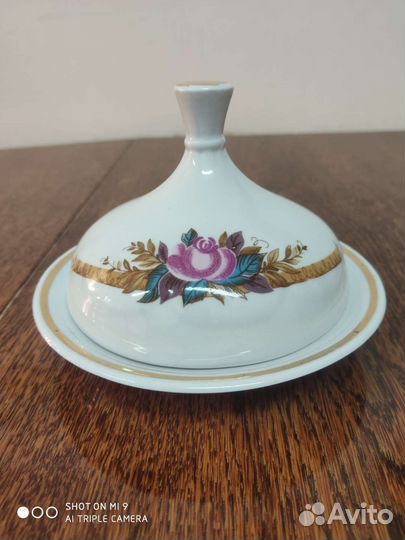 Фарфоровая масленка СССР