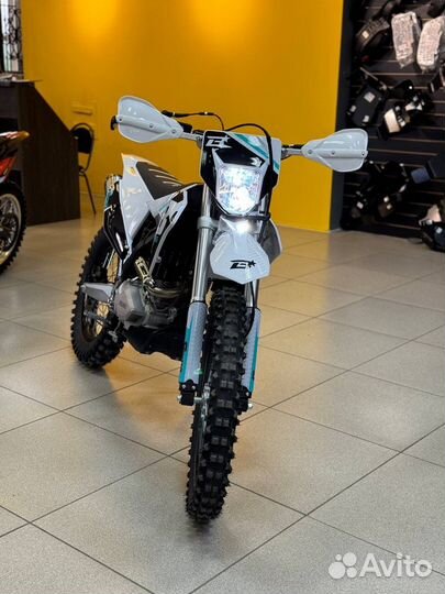 Мотоцикл BRZ H6